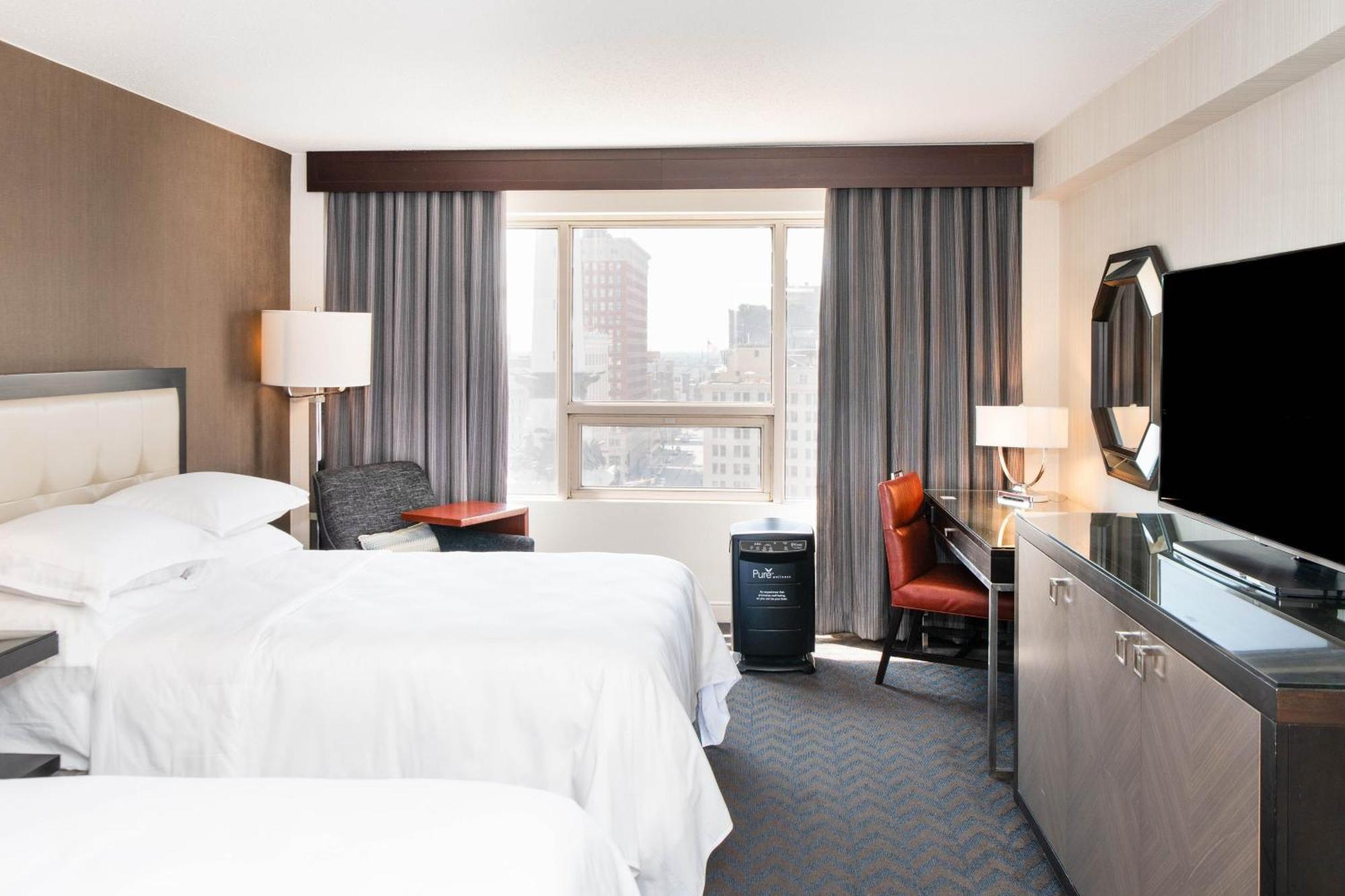Sheraton Indianapolis City Centre Hotel Esterno foto