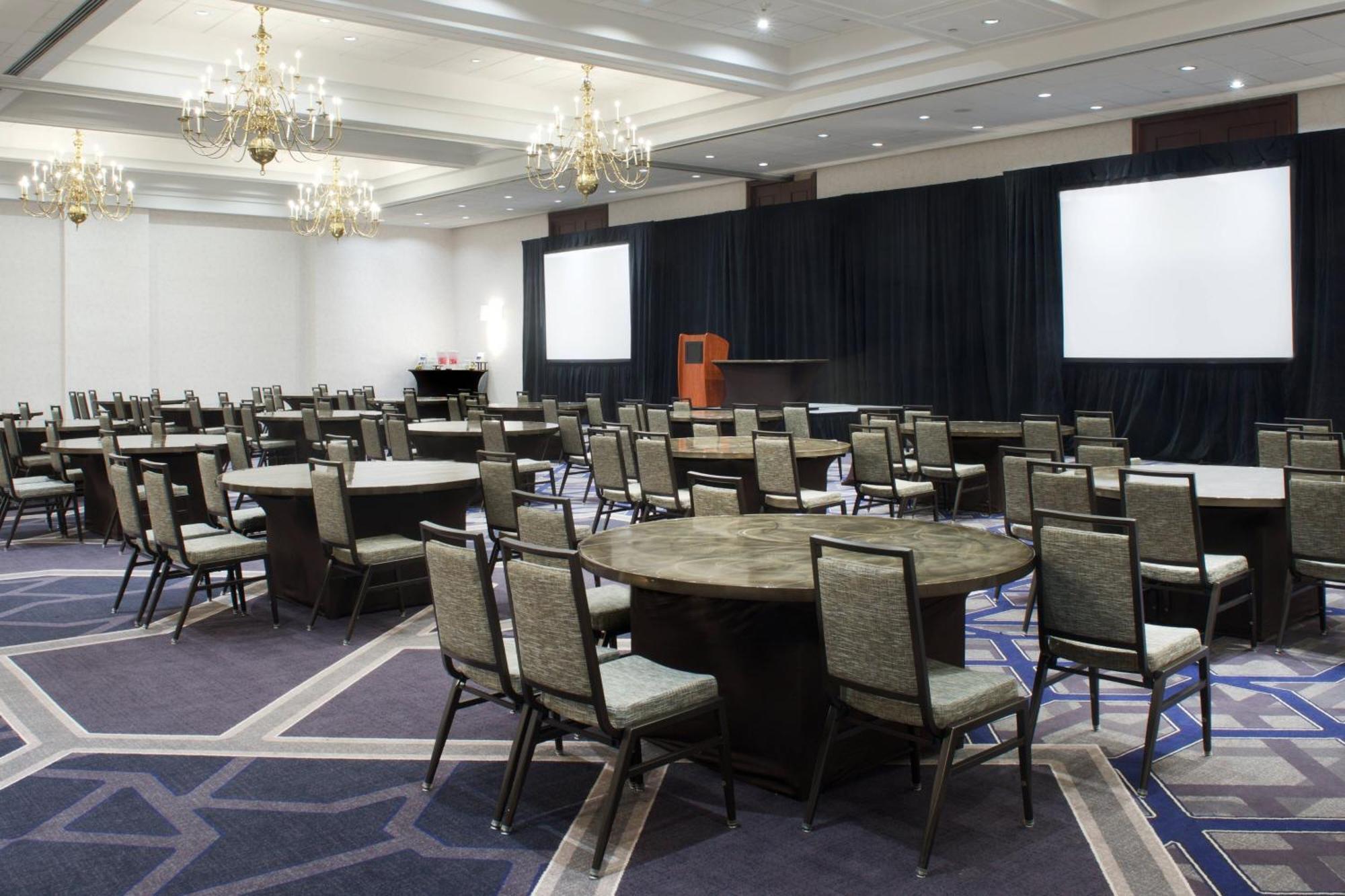 Sheraton Indianapolis City Centre Hotel Esterno foto