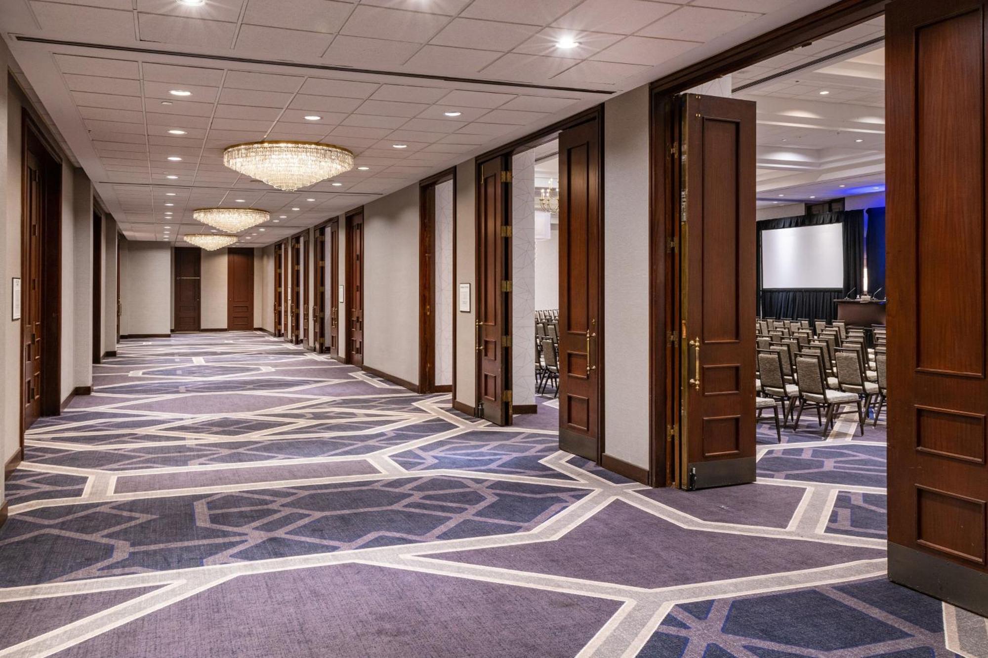 Sheraton Indianapolis City Centre Hotel Esterno foto