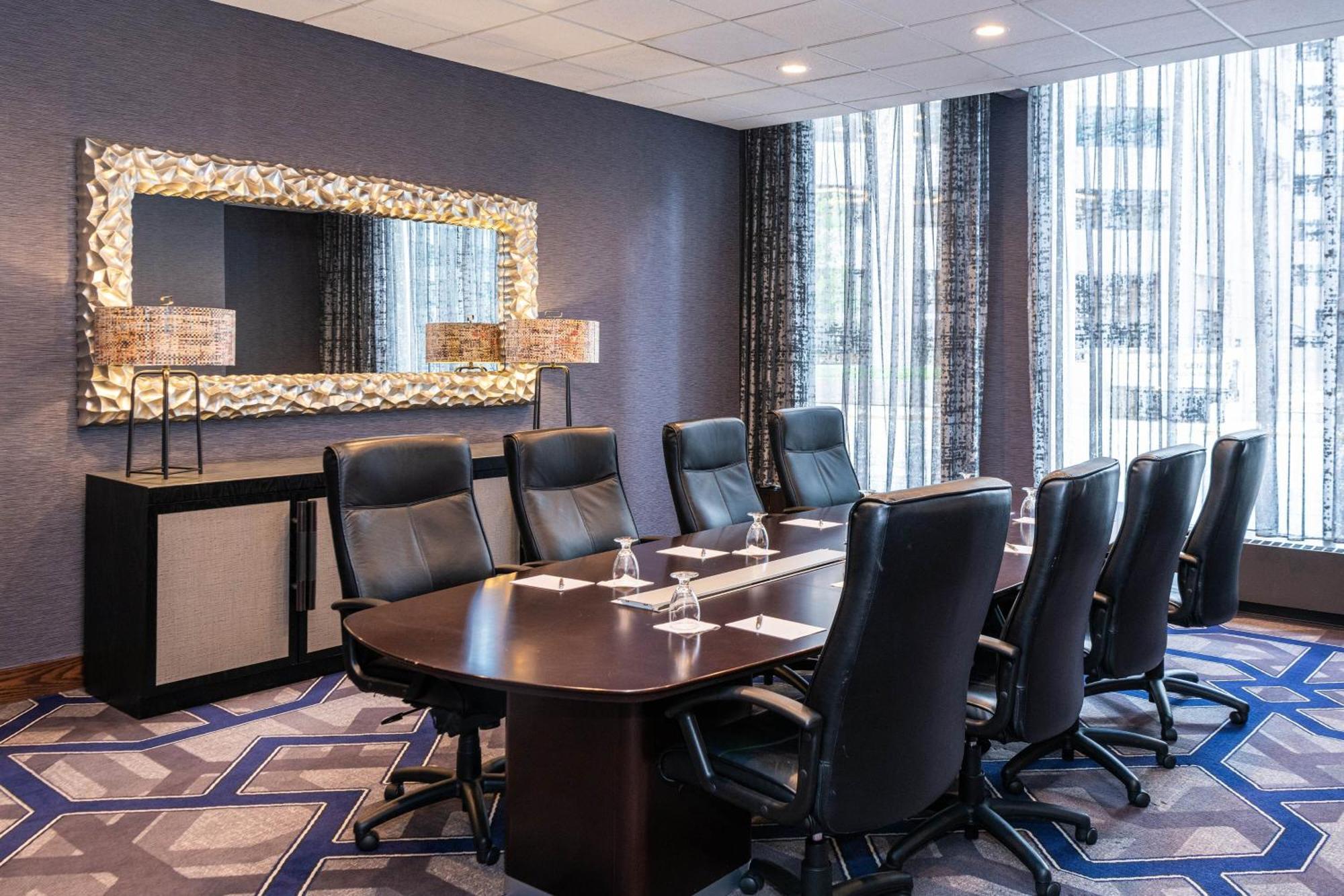 Sheraton Indianapolis City Centre Hotel Esterno foto