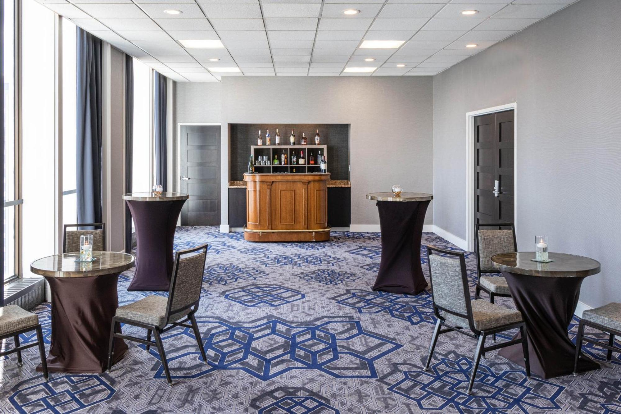 Sheraton Indianapolis City Centre Hotel Esterno foto